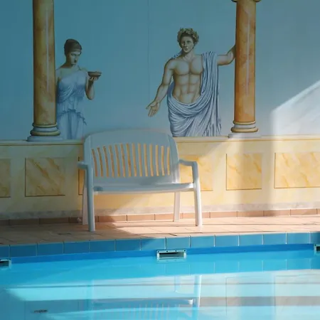 Exklusives Mit Schwimmbad Und Sauna *