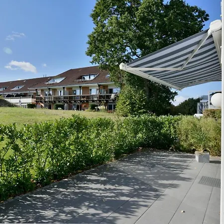 Exklusives Mit Schwimmbad Und Sauna Nyaraló